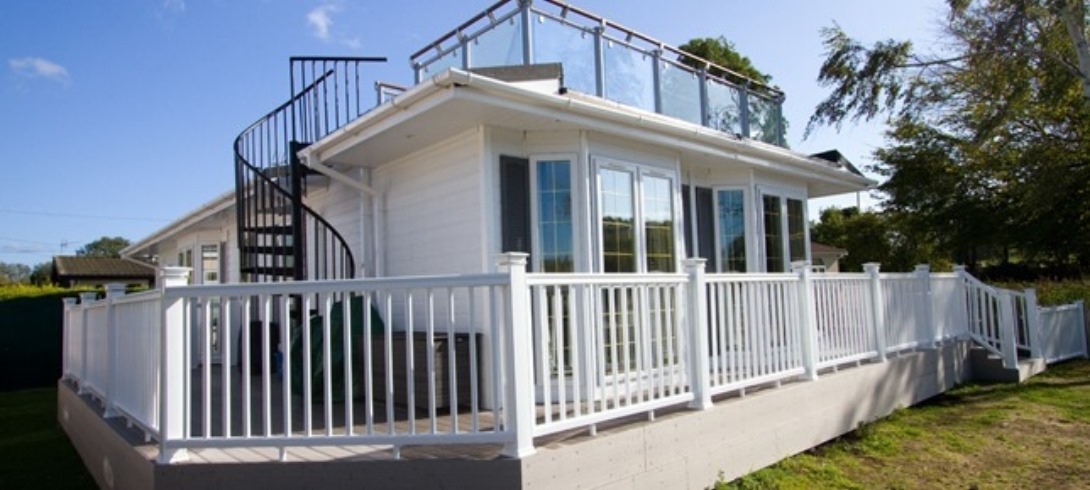 holiday home composite decking